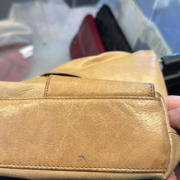 HOBO Shoulder Bag - Tan - Picture 9 of 9